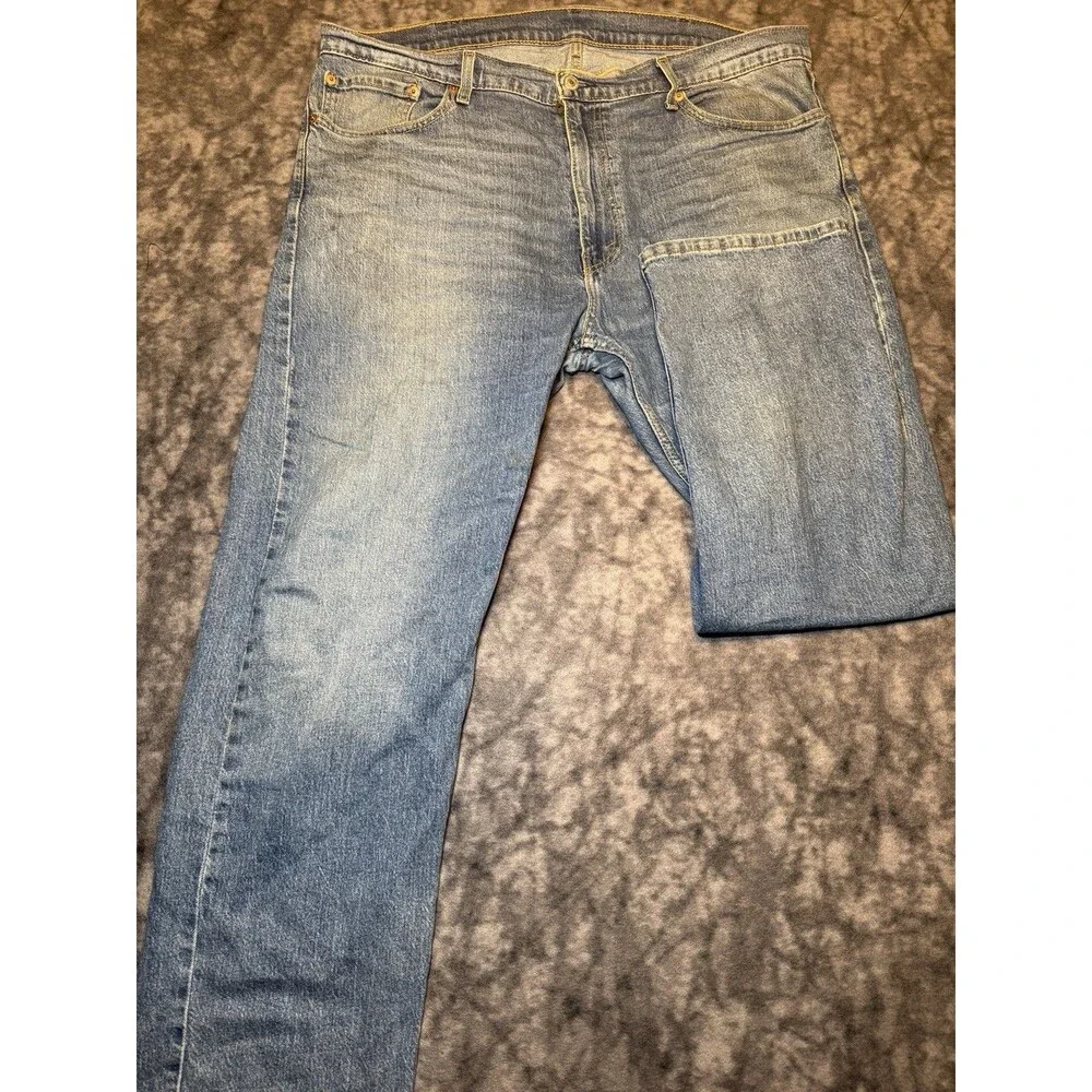 Levi's Men's 505 Blue Light Wash Straight Fit Stretch Denim Jeans 5-Pocket
